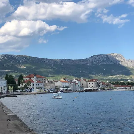 Prima * Kastela