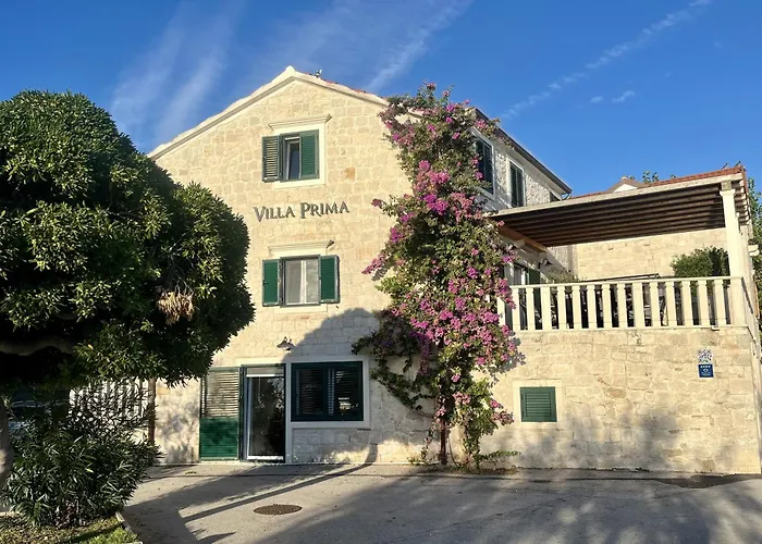 فيلة Prima Kaštela